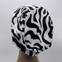 Load image into Gallery viewer, Niceroy Surgical SCRUB CAP white black Ankara Europe style nursing caps cotton African print fabric and satin lining option.
