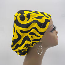 Load image into Gallery viewer, Niceroy Surgical SCRUB CAP yellow black Ankara Europe style nursing caps cotton African print fabric and satin lining option.