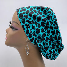 Load image into Gallery viewer, Niceroy Surgical SCRUB CAP Blue black Ankara Europe style nursing caps cotton African print fabric and satin lining option.