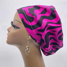 Load image into Gallery viewer, Niceroy Surgical SCRUB CAP hot pink magenta black Ankara Europe style nursing caps cotton African print fabric and satin lining option.