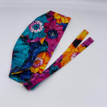 Load image into Gallery viewer, Niceroy satin linedMulticolored floral unisex pixie Men surgical SCRUB HAT CAP, nursing caps, tie back cap,  African print men scrub cap