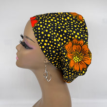 Load image into Gallery viewer, Niceroy Satin Lined Surgical SCRUB CAP dark orange black red yellow Ankara Europe style nursing caps African print fabric and .