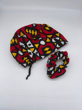 Load image into Gallery viewer, Niceroy Satin Lined surgical SCRUB HAT CAP,  Ankara Europe style nursing caps made with African fabric and  Angola Samakaka