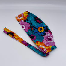 Load image into Gallery viewer, Niceroy satin linedMulticolored floral unisex pixie Men surgical SCRUB HAT CAP, nursing caps, tie back cap,  African print men scrub cap