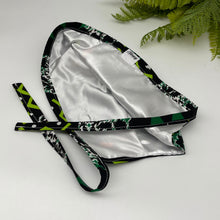 Load image into Gallery viewer, Niceroy MEN unisex pixie surgical SCRUB HAT Cap, nursing caps, tie back cap, satin lining option green cotton print