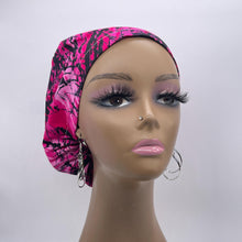 Load image into Gallery viewer, Niceroy Satin Lined Surgical SCRUB CAP hot pink magenta black Ankara Europe style nursing caps cotton African print fabric and .