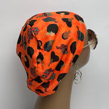 Load image into Gallery viewer, Afro Print Scrub Cap – Adjustable Cotton Healthcare Scrub Hat with Mask Buttons