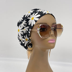 Adjustable surgical OR SCRUB CAP, Black, White and yellow cotton fabric Daisy Europe style Summer nursing caps  and satin lining option.