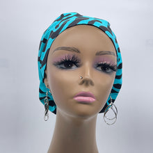 Load image into Gallery viewer, Niceroy Satin Lined Surgical SCRUB CAP Turquoise blue black Ankara Europe style nursing caps cotton African print fabric and .