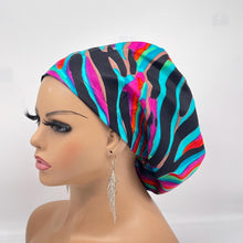 Load image into Gallery viewer, Ankara Surgical Scrub Cap – Adjustable African Print Cotton Nursing Hat with Mask Buttons