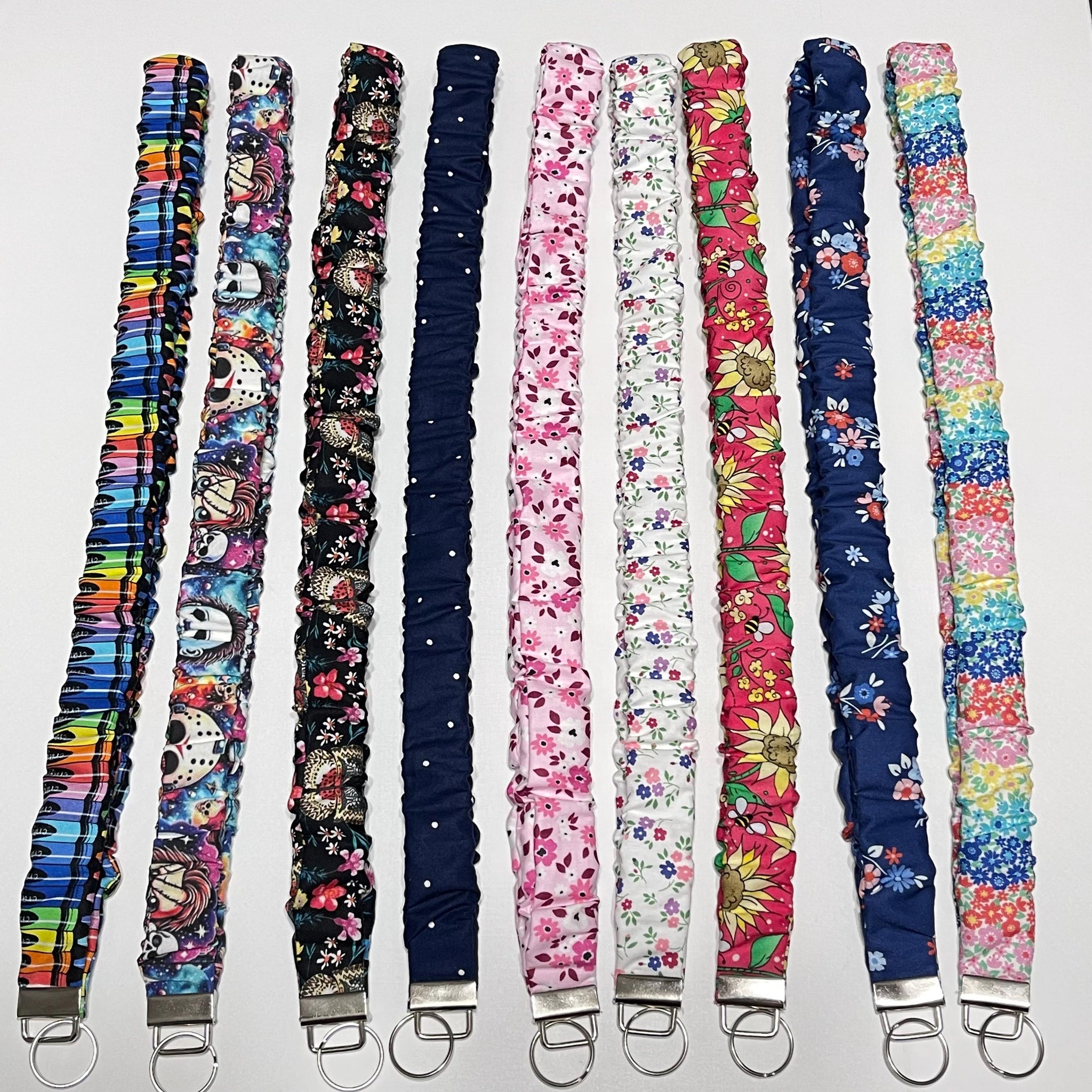 Stretchy Scrunchie Lanyard For ID Badges Keys, Teacher Neck Lanyard With Secure Clip Soft Elastic Keychain Card Holder For Women Nurse Doctor (Black