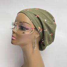 Load image into Gallery viewer, Niceroy Surgical SCRUB CAP Green beige Mushroom Europe style nursing caps cotton fabric and satin lining option.