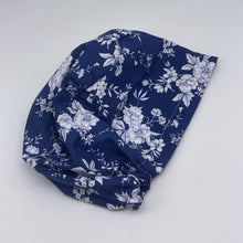 Load image into Gallery viewer, Niceroy Satin Lined Surgical SCRUB CAP  floral navy blue Europe style nursing caps African print fabric and
