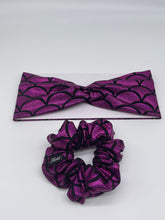 Load image into Gallery viewer, Niceroy mermaid stretchy fabric Headband and scrunchies to match mommy headband