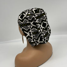Load image into Gallery viewer, Niceroy surgical SCRUB HAT CAP,  Ankara Europe style nursing caps black green white African print fabric and satin lining option.