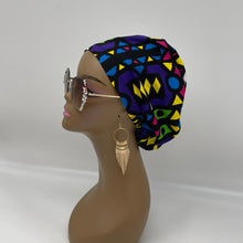 Load image into Gallery viewer, Niceroy surgical SCRUB HAT, Ankara Europe style nursing caps made with multicolored African fabric and satin lining option Angola Samakaka