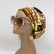 Load image into Gallery viewer, Niceroy MELANIN Colors Surgical SCRUB CAP Ankara Europe style nursing caps African print fabric and satin lining option.